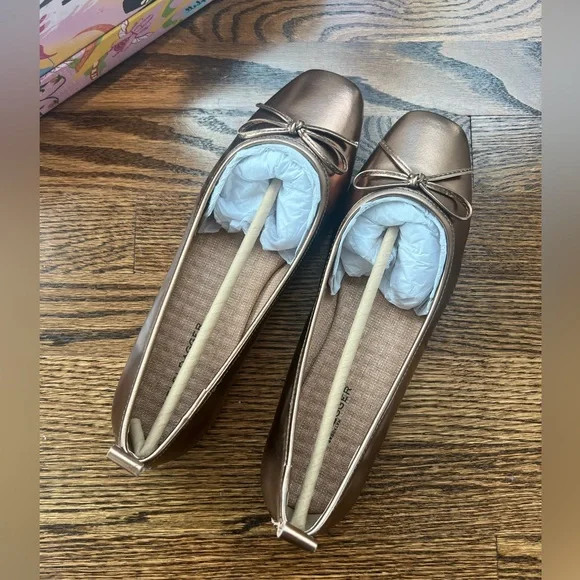 NWT Kelsi Dagger Brooklyn Frankie Ballet Flats in Copper - Picture 6 of 6